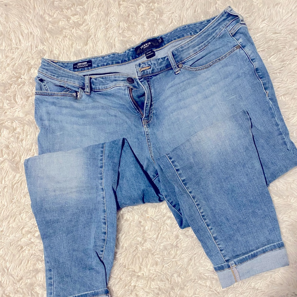 Torrid curvy jeans ❤️‍🔥